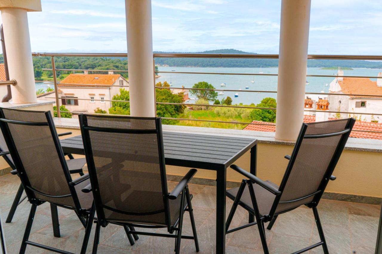 Villa Livi - Luxury Sea View Appartments 梅杜林 外观 照片